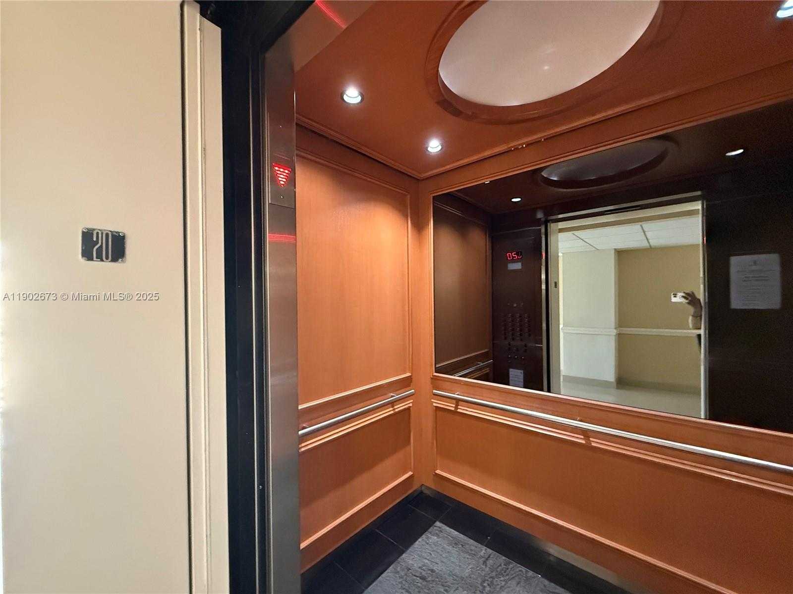 Small Image of 290 174TH ST #2010, Sunny Isles Beach Number 27