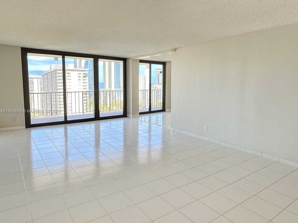 Small Image of 290 174TH ST #2010, Sunny Isles Beach Number 5