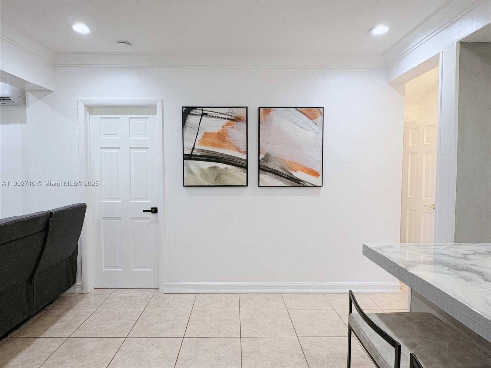 Small Image of 1726 THOMAS ST #2, Hollywood Number 12