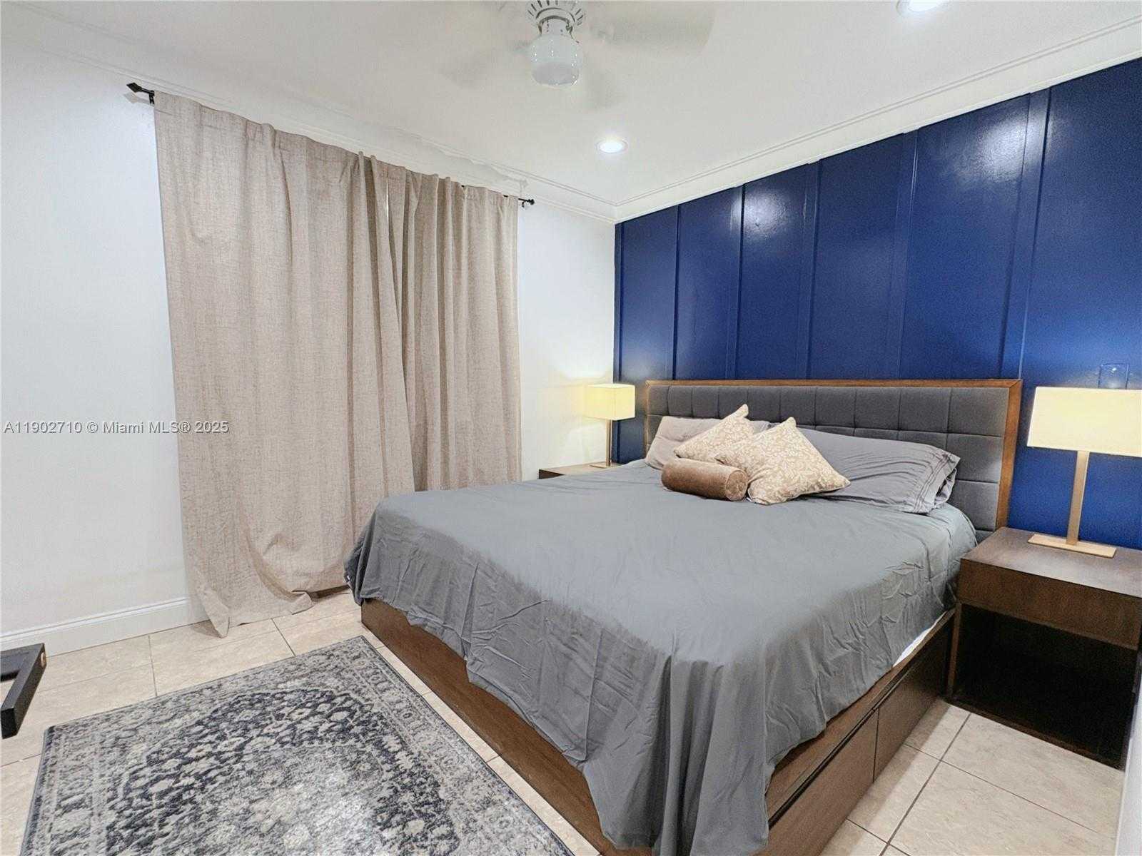 Small Image of 1726 THOMAS ST #2, Hollywood Number 14