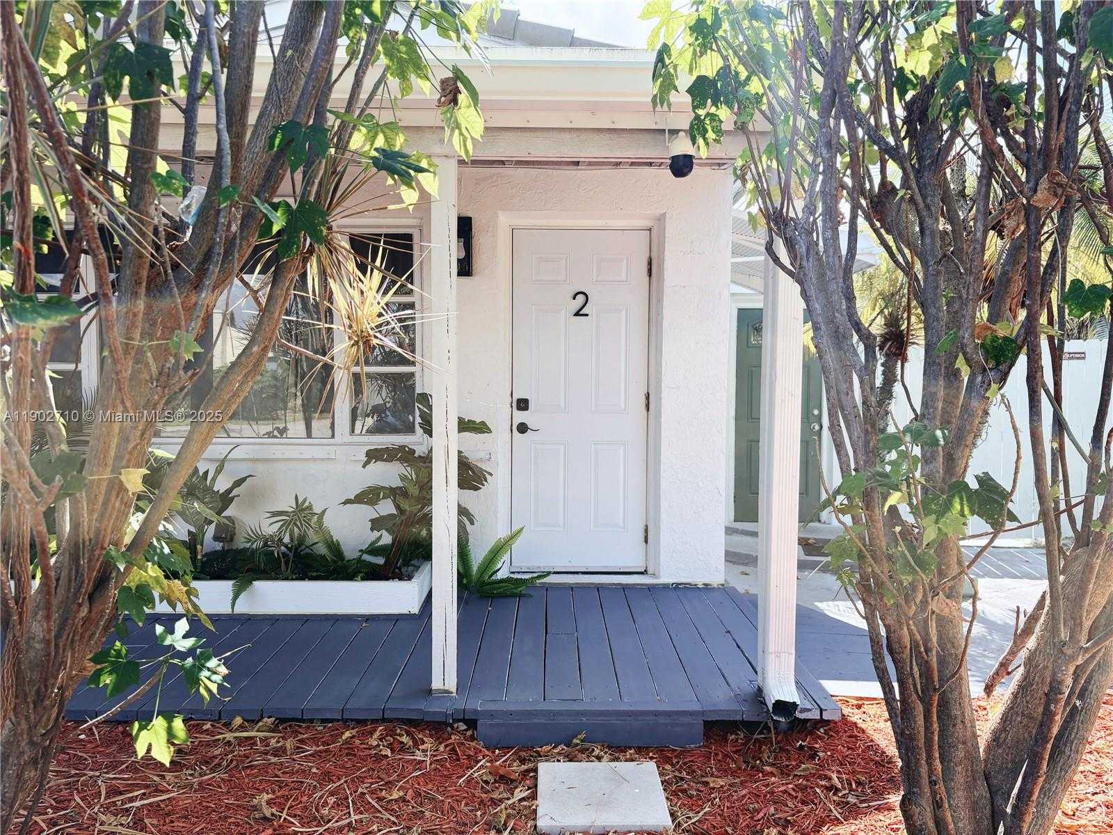 Small Image of 1726 THOMAS ST #2, Hollywood Number 2