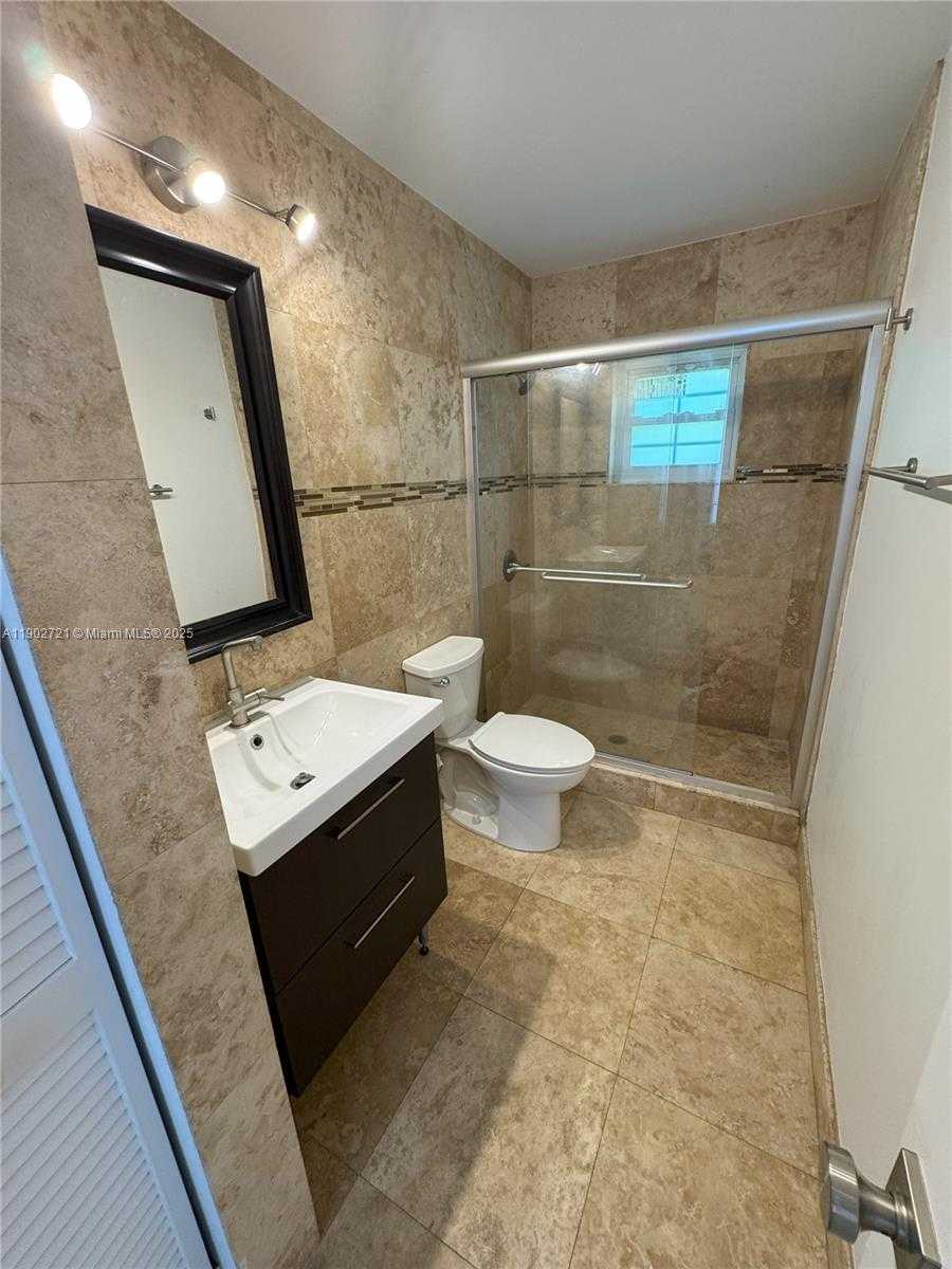 Small Image of 159 CAMERON CT, Weston Number 14