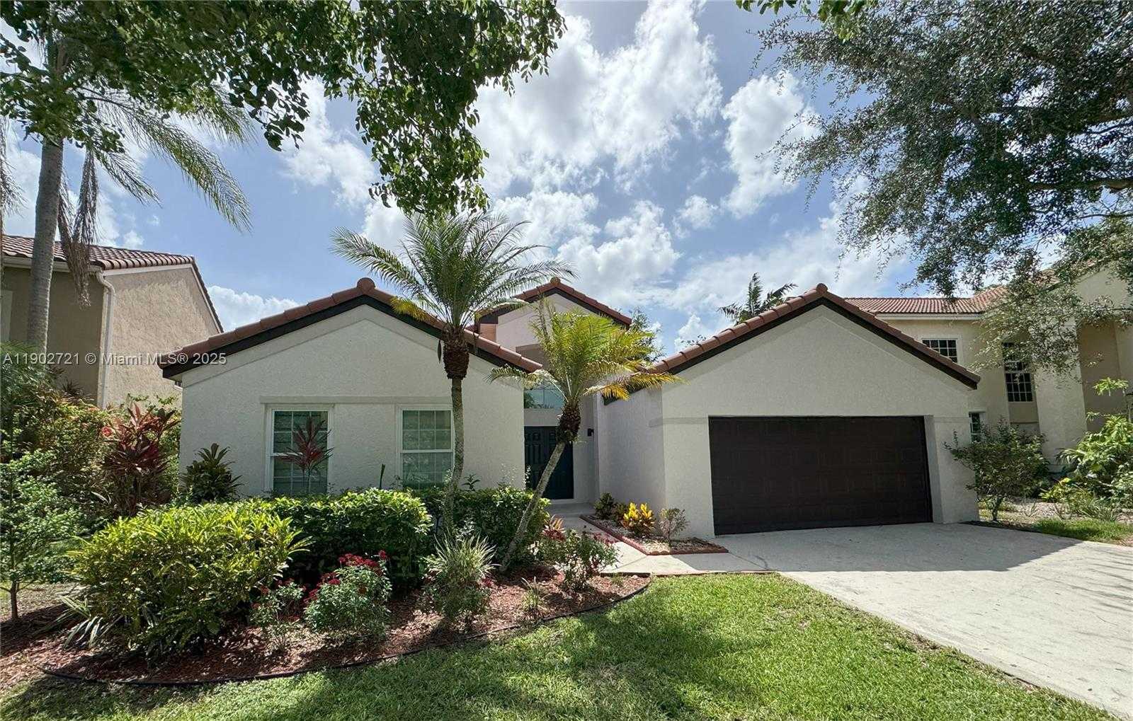 Small Image of 159 CAMERON CT, Weston Number 22