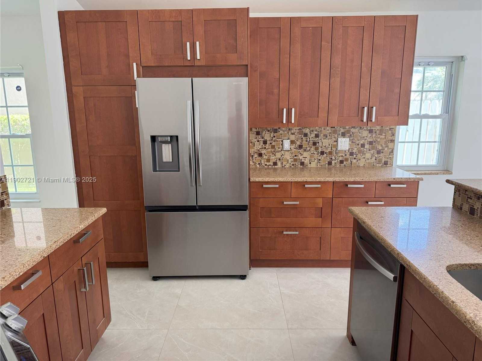 Small Image of 159 CAMERON CT, Weston Number 5