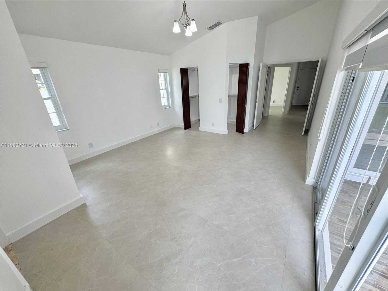 Small Image of 159 CAMERON CT, Weston Number 6