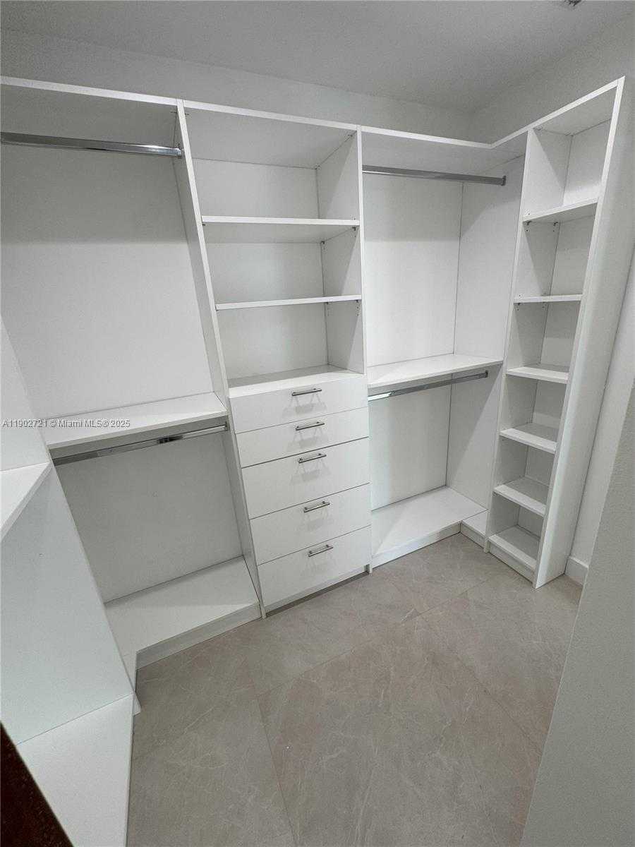 Small Image of 159 CAMERON CT, Weston Number 7