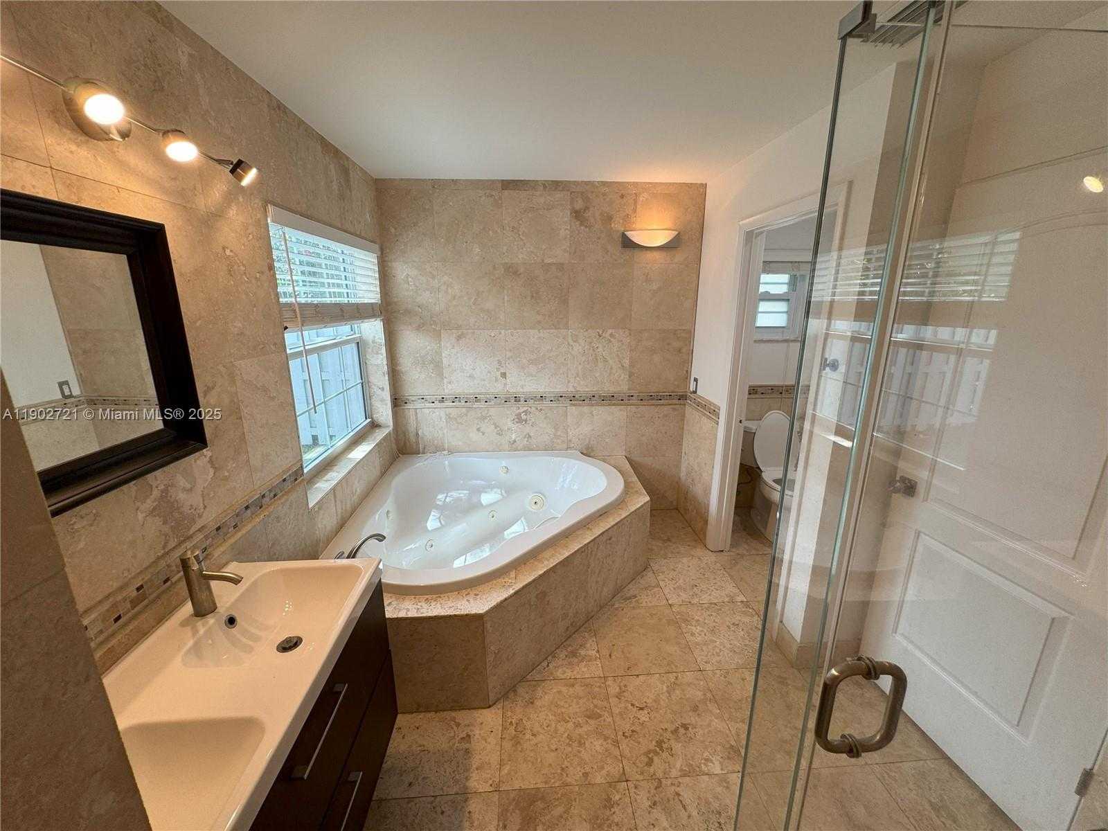 Small Image of 159 CAMERON CT, Weston Number 8