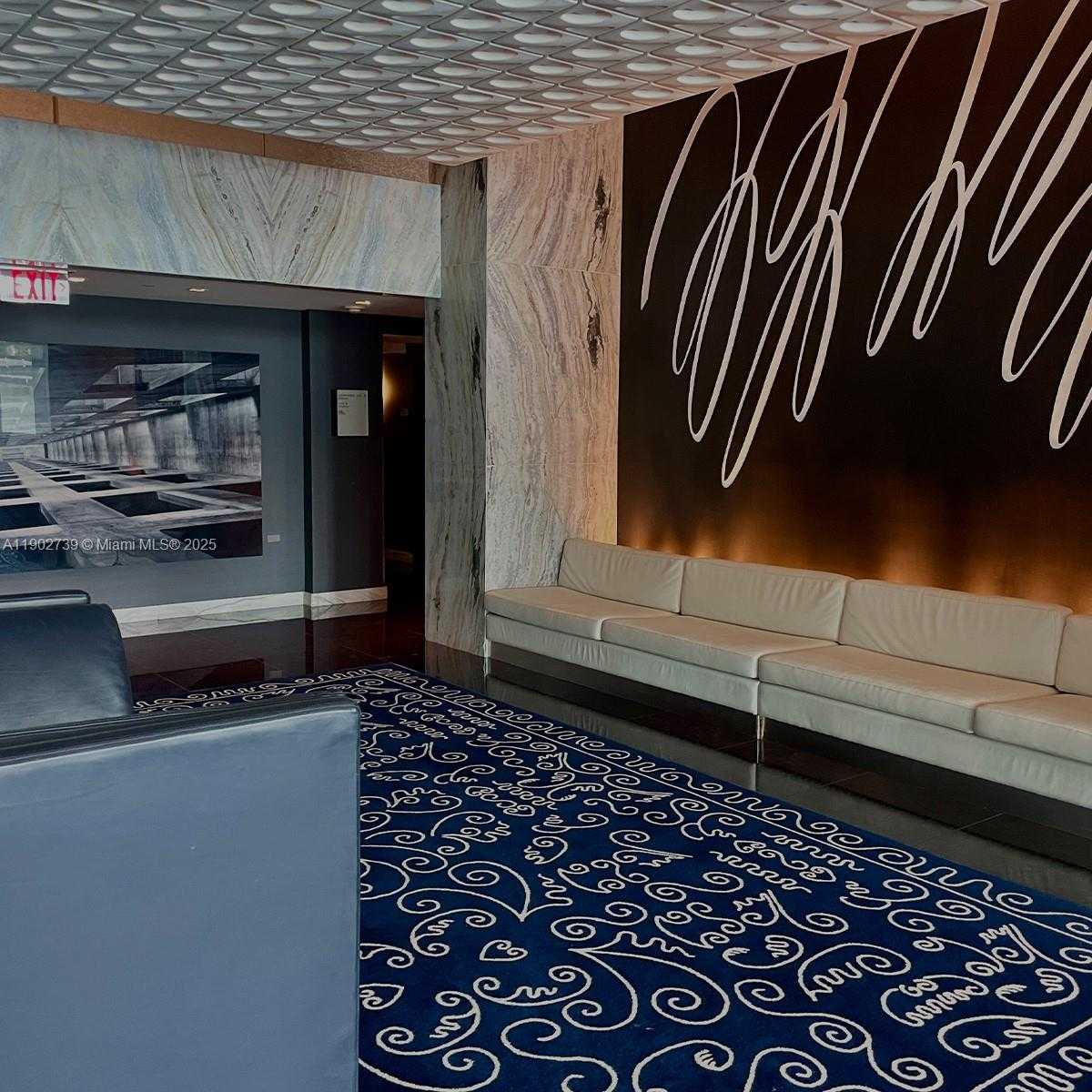 Small Image of 335 Biscayne Blvd, Miami, FL 33132, USA Number 25