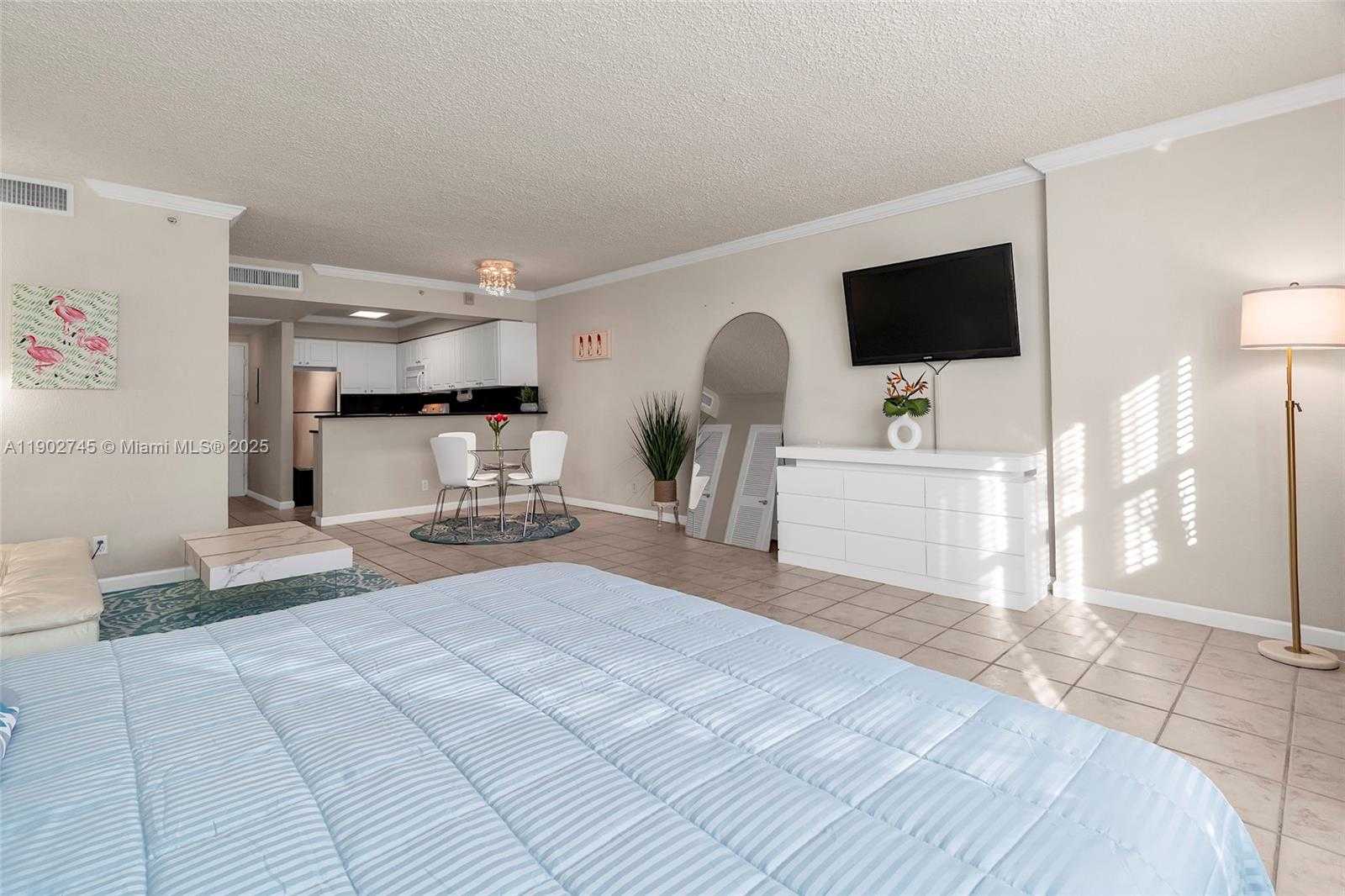 Small Image of 2501 SOUTH OCEAN DR #534, Hollywood Number 17