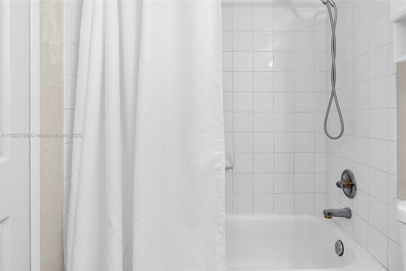 Small Image of 2501 SOUTH OCEAN DR #534, Hollywood Number 18