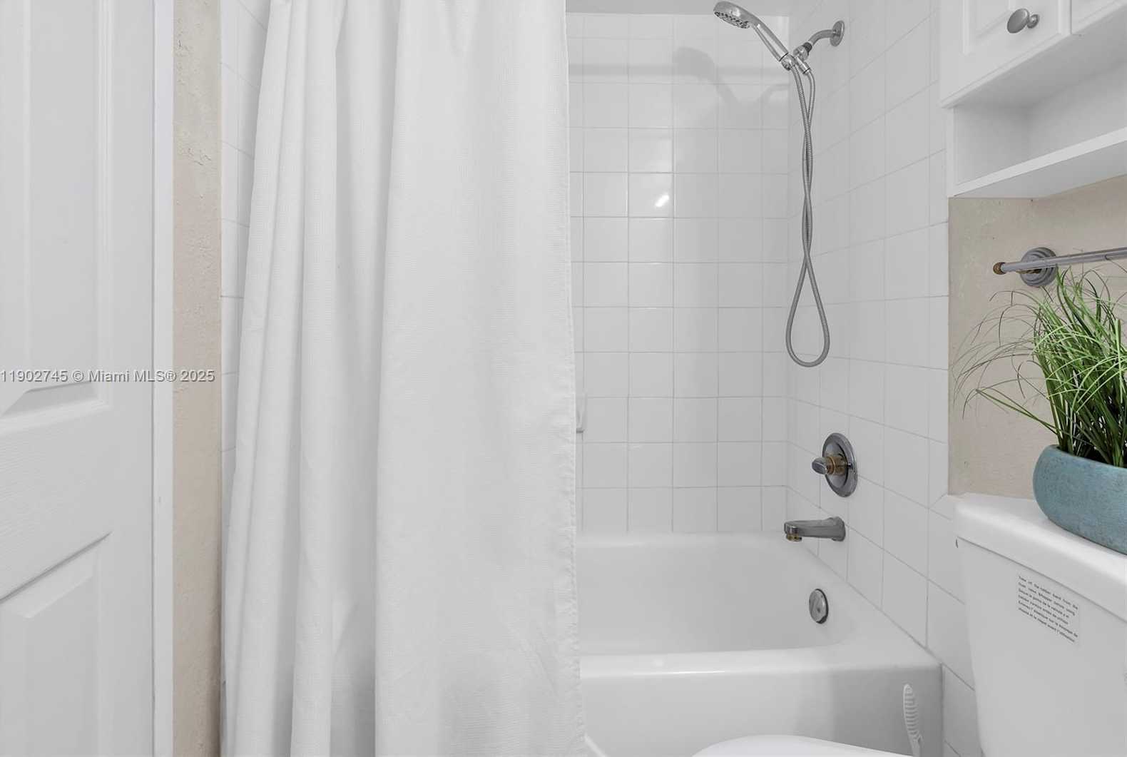 Small Image of 2501 SOUTH OCEAN DR #534, Hollywood Number 20