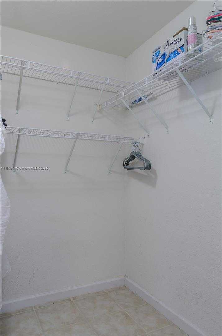 Small Image of 2501 SOUTH OCEAN DR #534, Hollywood Number 21