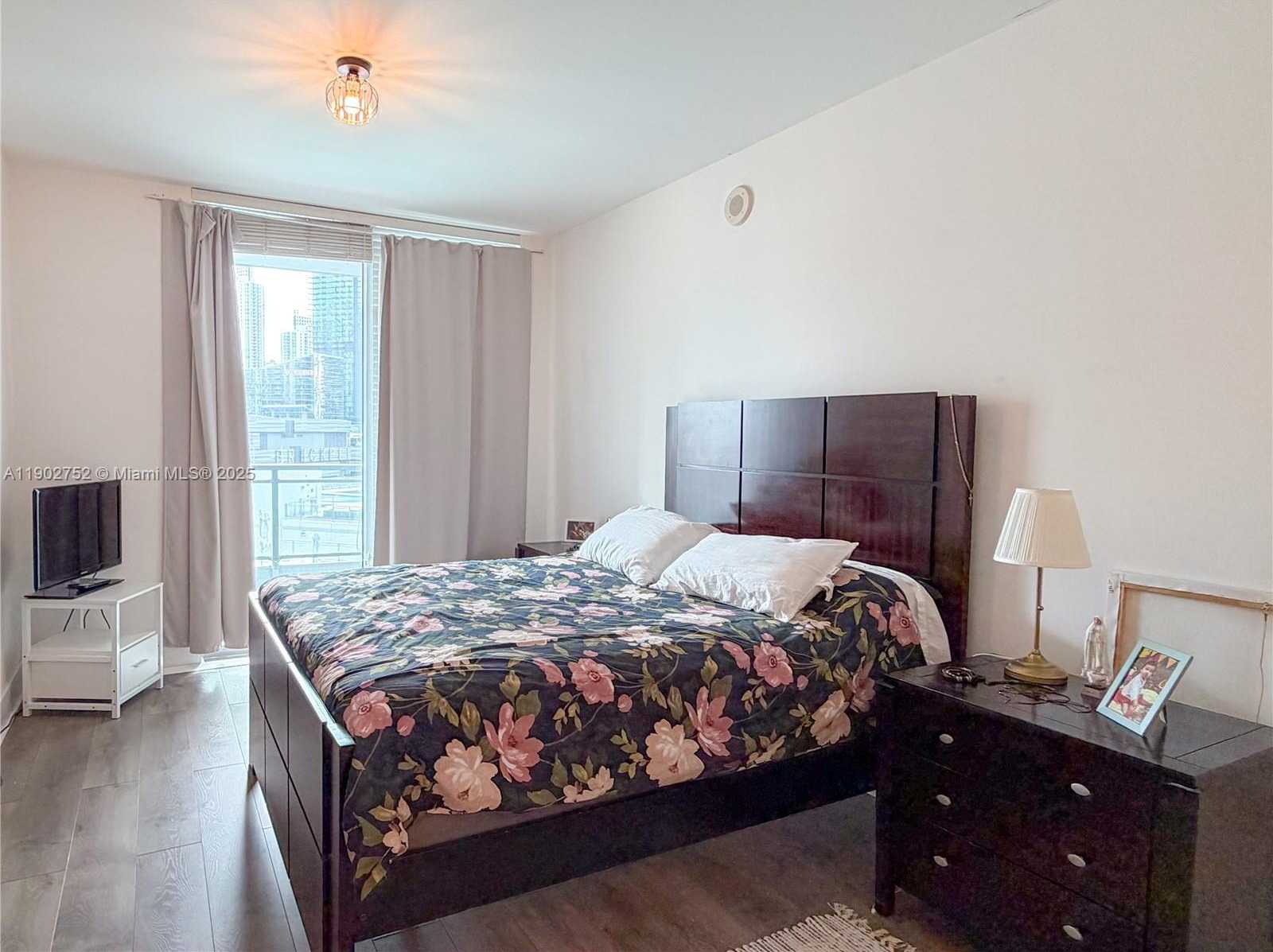 Small Image of 90 SOUTH WEST 3RD ST #1116, Miami Number 12