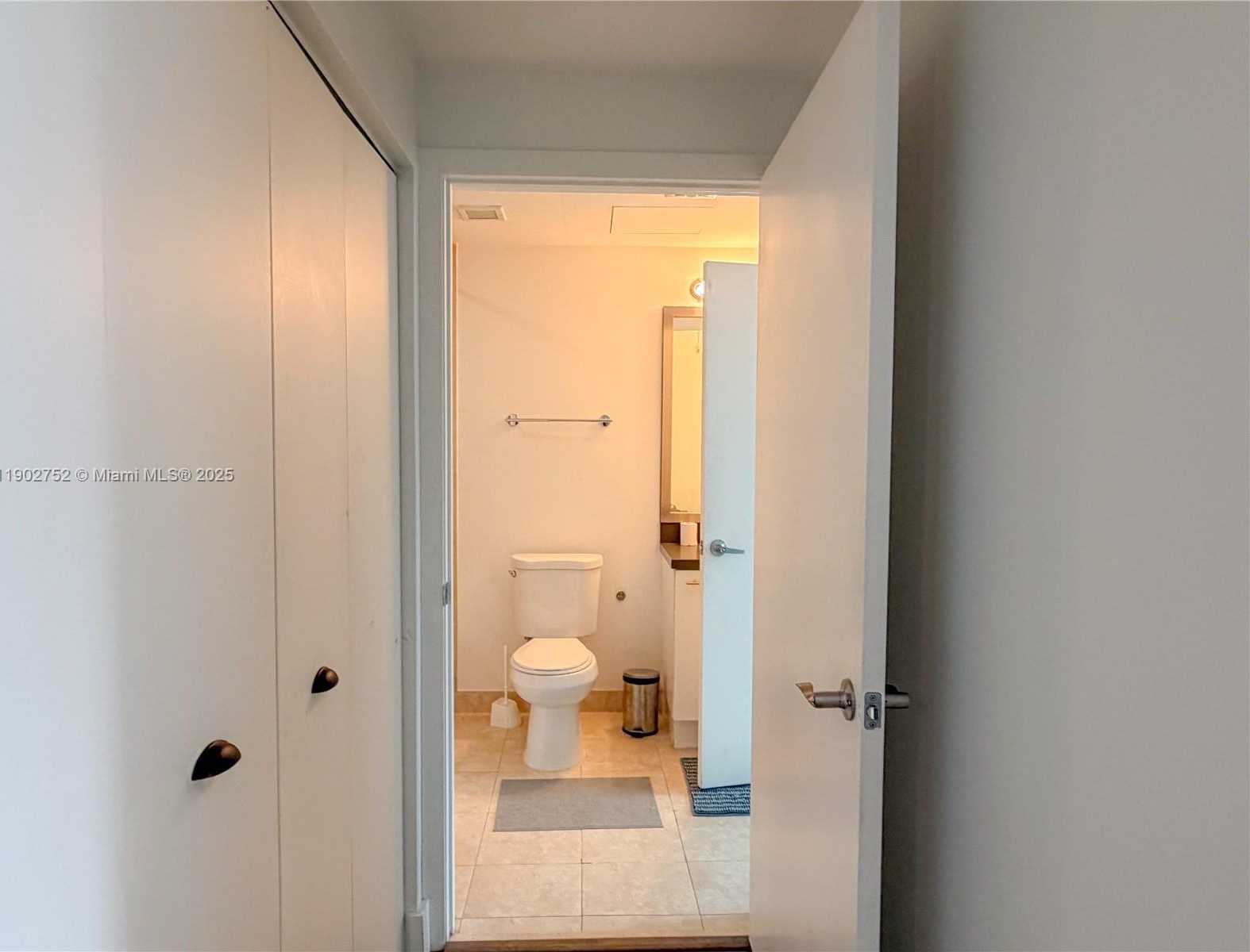 Small Image of 90 SOUTH WEST 3RD ST #1116, Miami Number 16