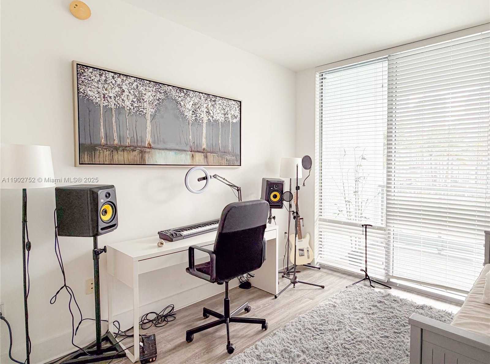 Small Image of 90 SOUTH WEST 3RD ST #1116, Miami Number 19