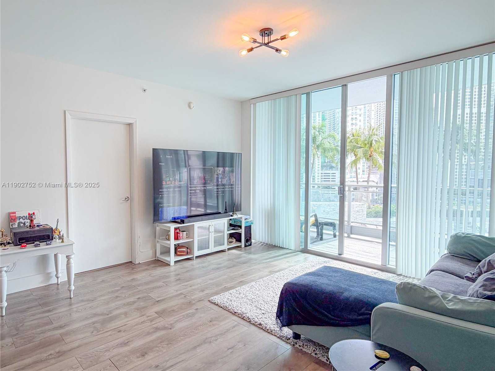 Small Image of 90 SOUTH WEST 3RD ST #1116, Miami Number 6
