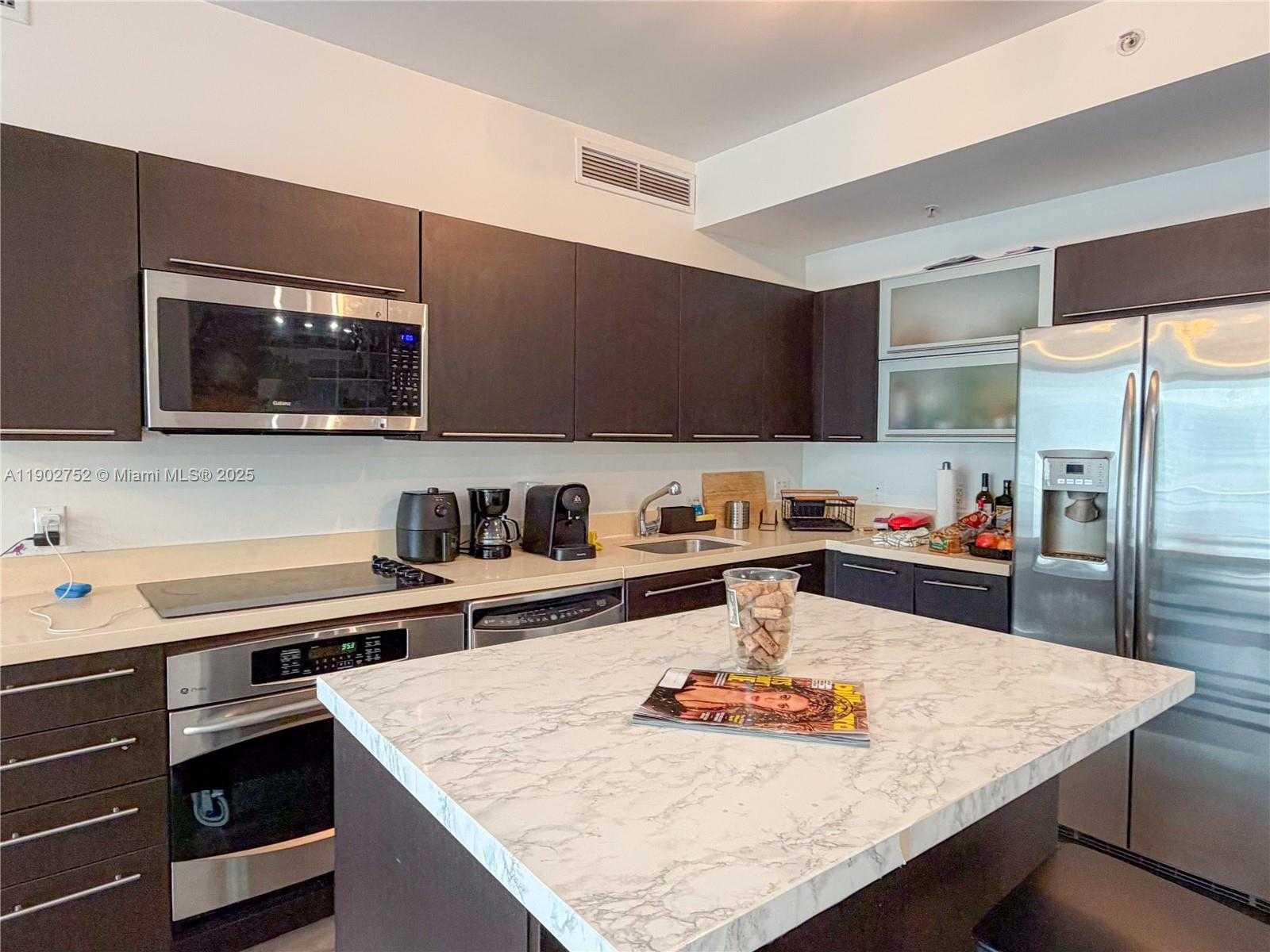 Small Image of 90 SOUTH WEST 3RD ST #1116, Miami Number 9