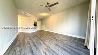 Small Image of 8333 LAKE DR #404, Doral Number 20