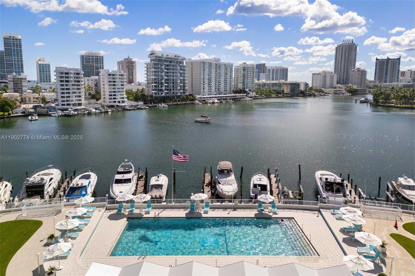Small Image of 900 BAY DR #1050, Miami Beach Number 19