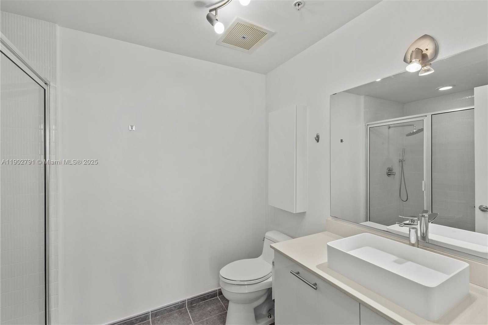 Small Image of 3470 EAST COAST AVE #H0401, Miami Number 14
