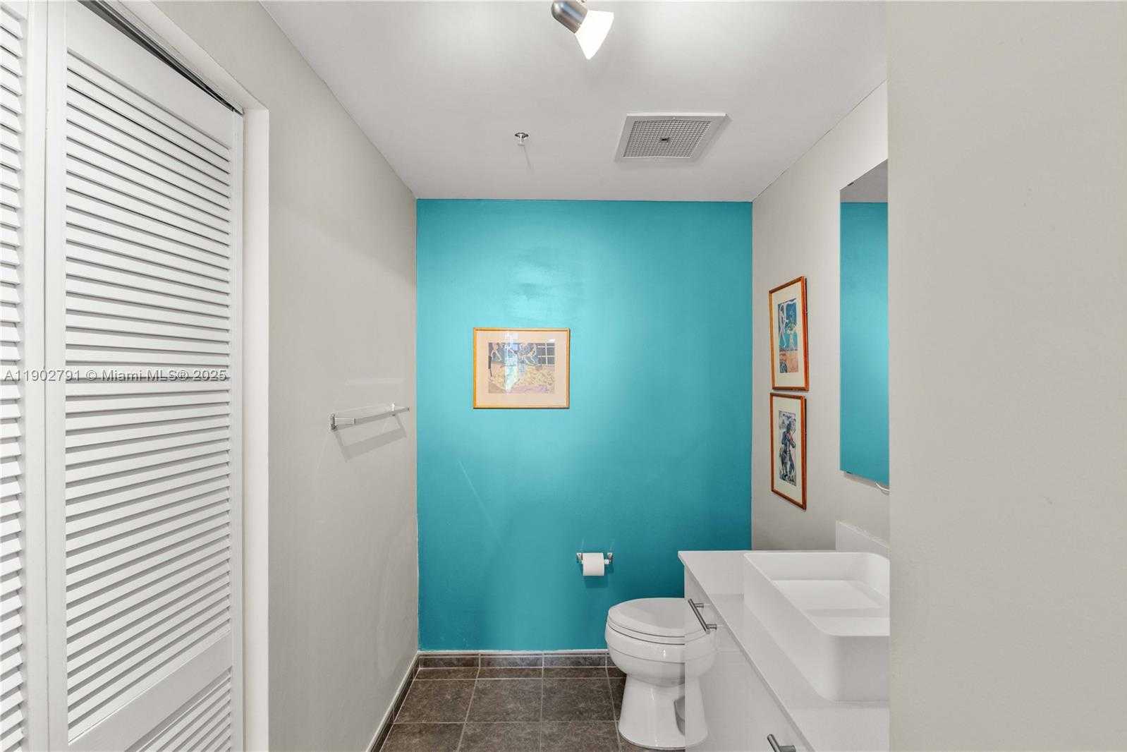 Small Image of 3470 EAST COAST AVE #H0401, Miami Number 7