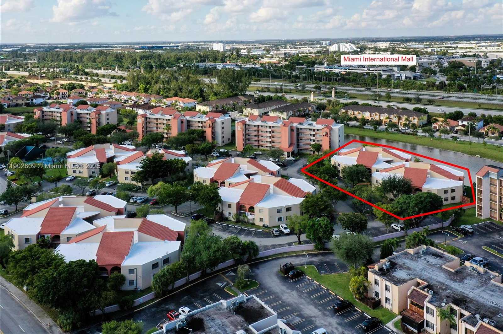 Small Image of 10257 NORTH WEST 9TH ST CIR #106-10, Miami Number 16