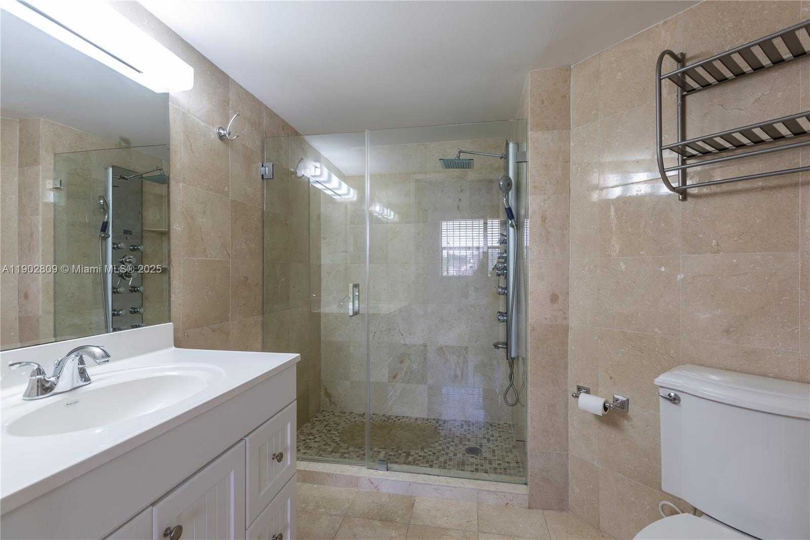 Small Image of 10257 NORTH WEST 9TH ST CIR #106-10, Miami Number 2