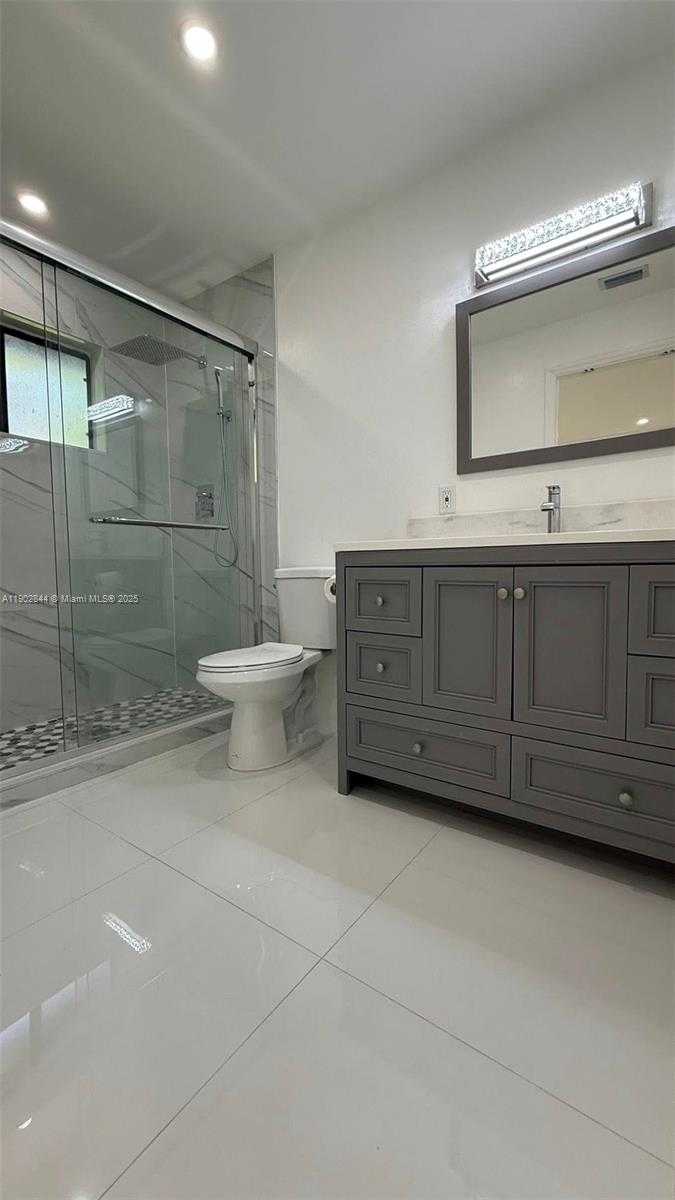 Small Image of 17010 SOUTH WEST 93RD AVE, Palmetto Bay Number 10