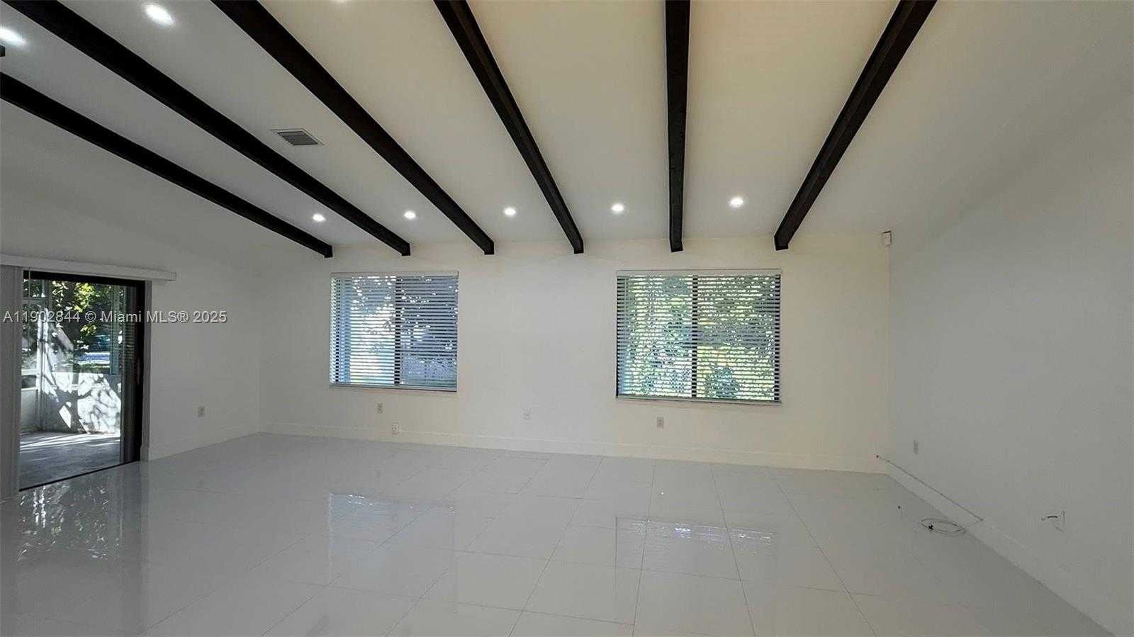 Small Image of 17010 SOUTH WEST 93RD AVE, Palmetto Bay Number 7