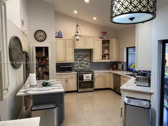 Imagen de Pequeño Objeto