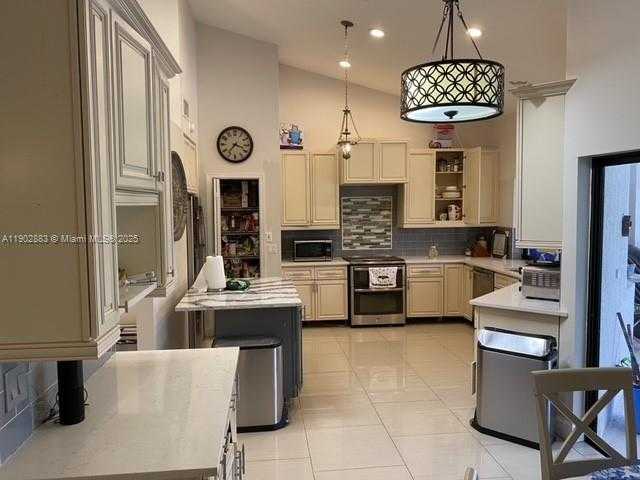 Imagen de Pequeño Objeto