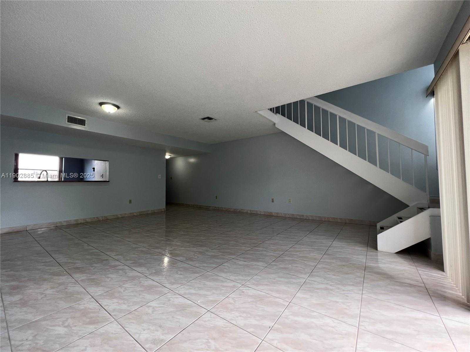 Small Image of 10060 NORTH WEST 9TH ST CIR #20, Miami Number 10