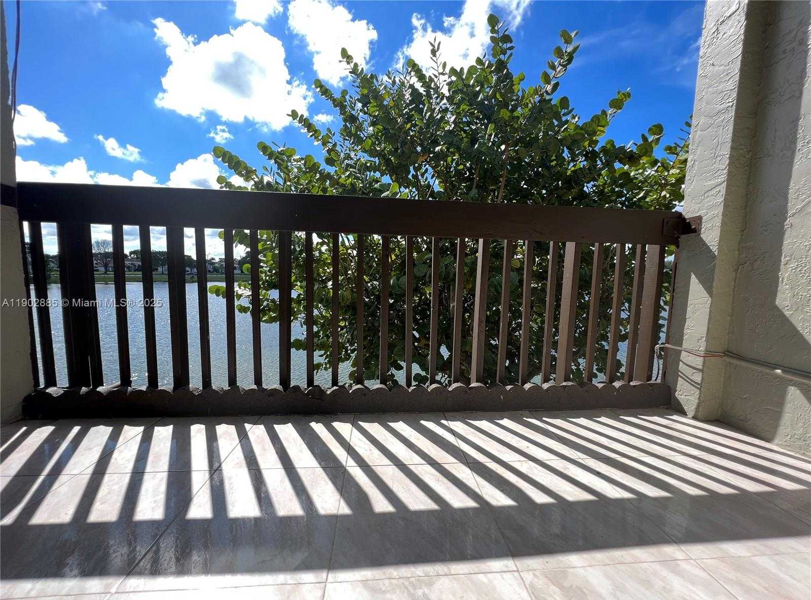 Small Image of 10060 NORTH WEST 9TH ST CIR #20, Miami Number 15