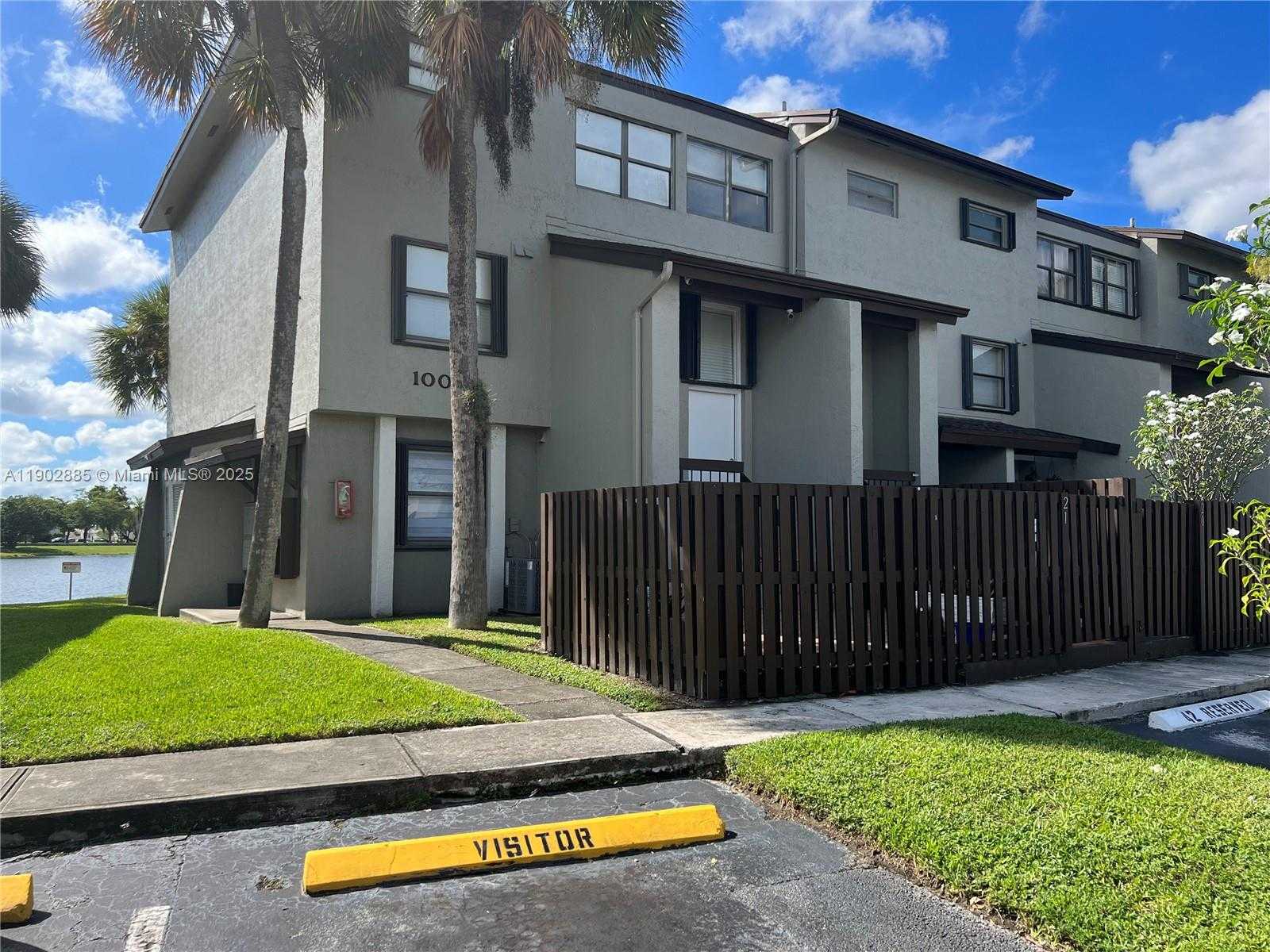 Small Image of 10060 NORTH WEST 9TH ST CIR #20, Miami Number 2