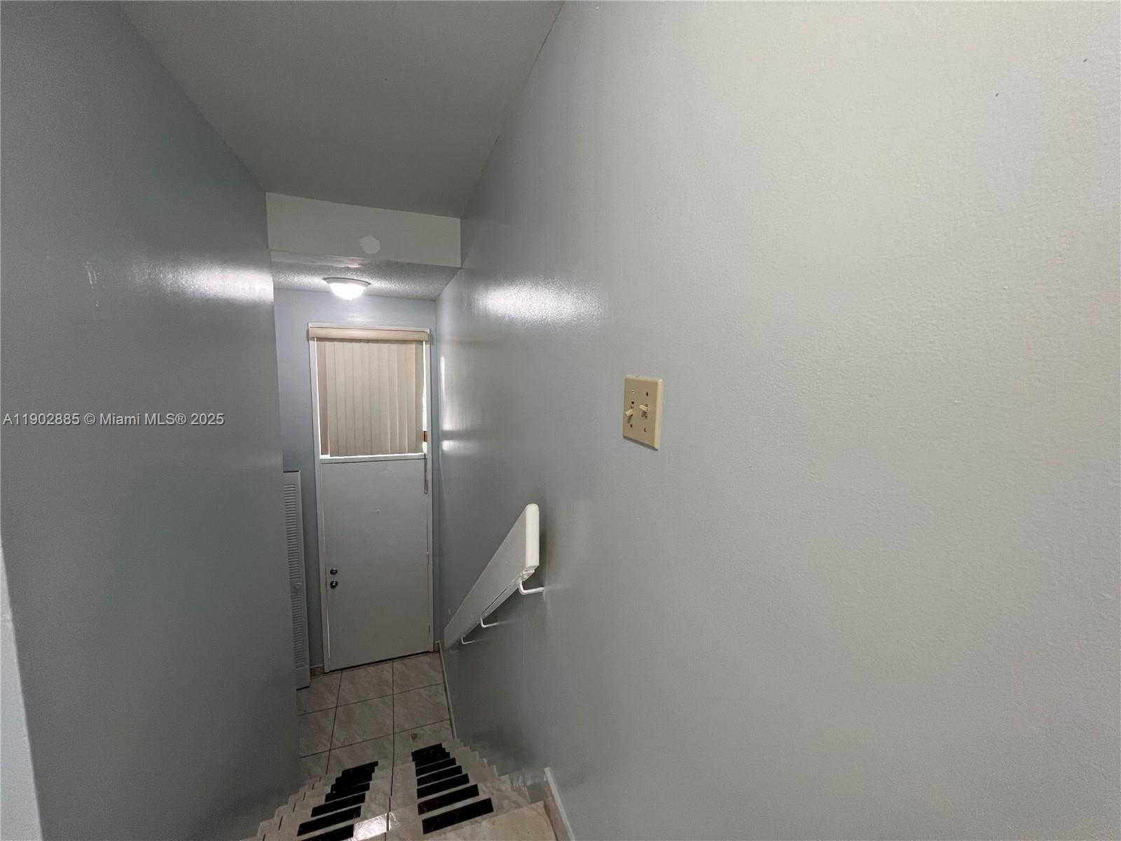 Small Image of 10060 NORTH WEST 9TH ST CIR #20, Miami Number 3