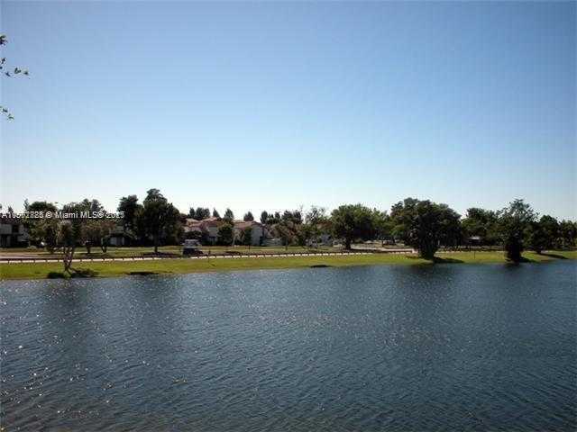 Small Image of 10060 NORTH WEST 9TH ST CIR #20, Miami Number 32