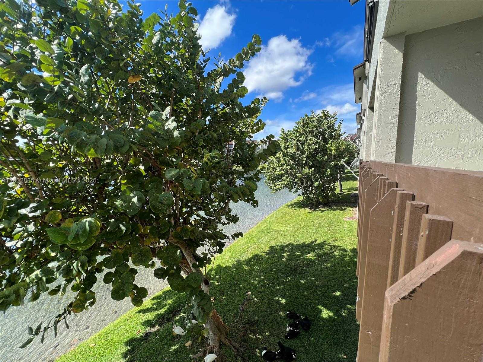 Small Image of 10060 NORTH WEST 9TH ST CIR #20, Miami Number 39