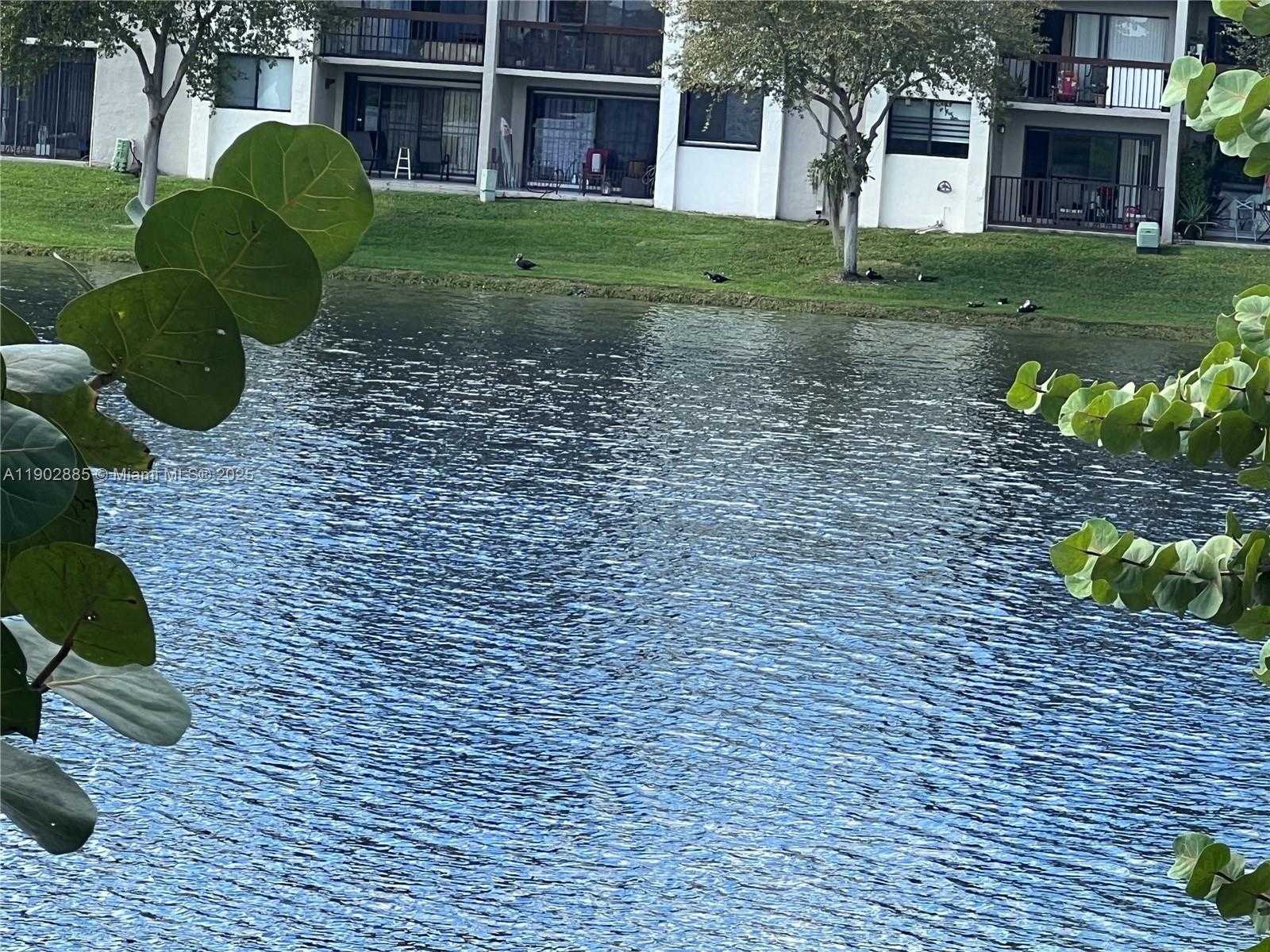 Small Image of 10060 NORTH WEST 9TH ST CIR #20, Miami Number 42