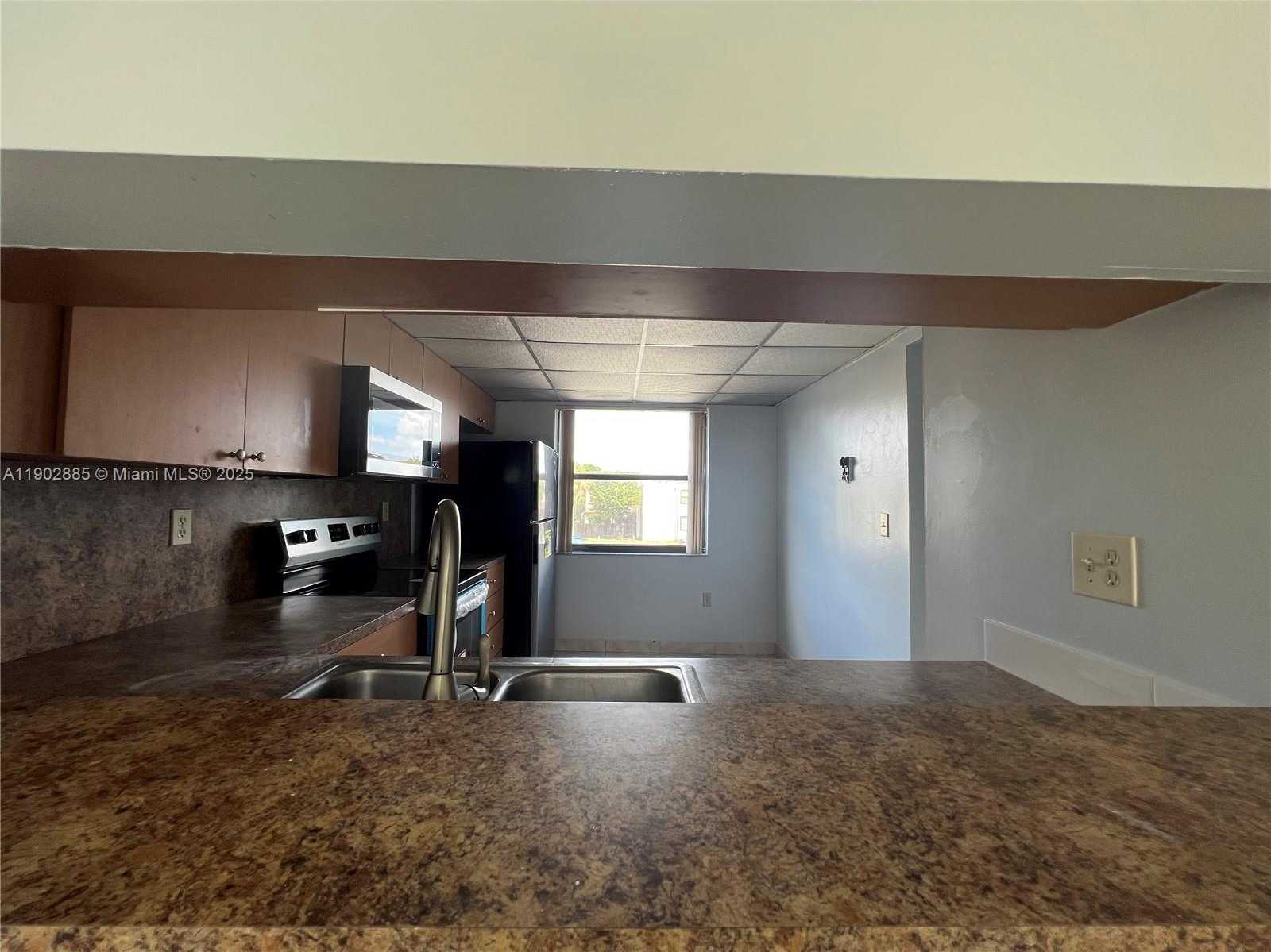 Small Image of 10060 NORTH WEST 9TH ST CIR #20, Miami Number 9