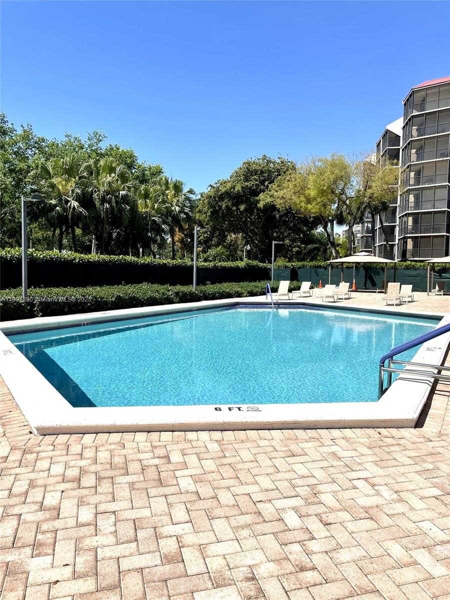 Small Image of 3301 NORTH COUNTRY CLUB DR #309, Aventura Number 10