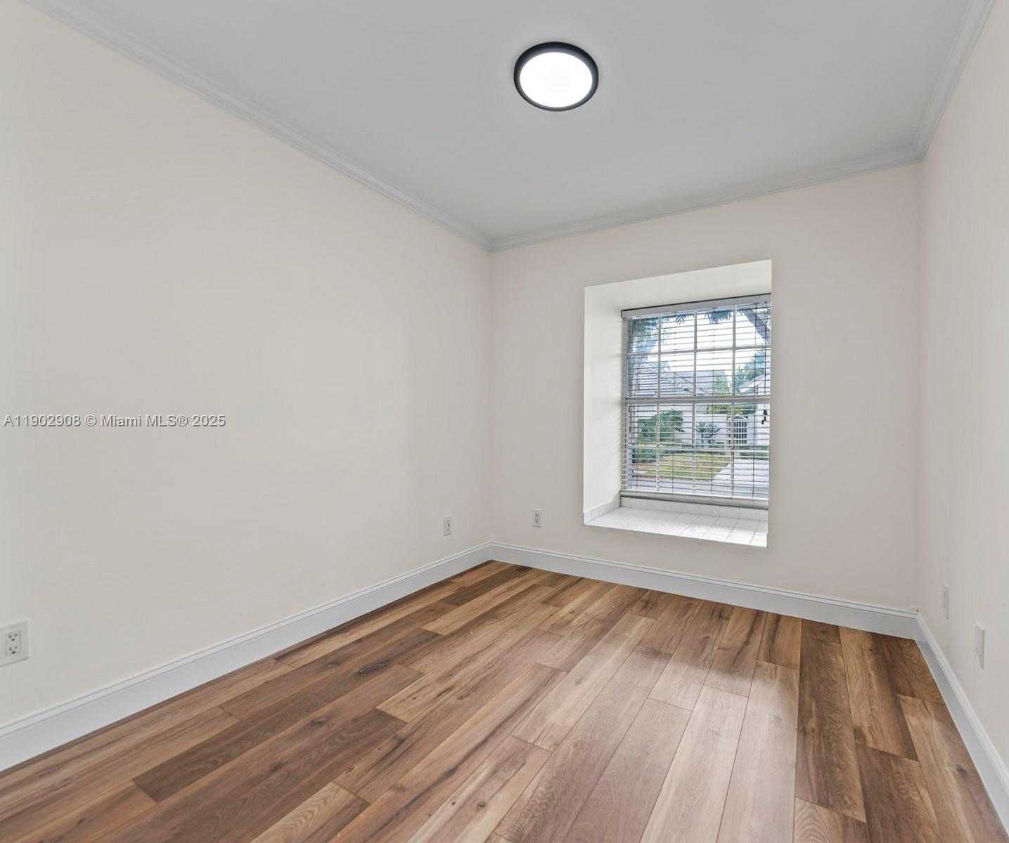 Small Image of 9947 NORTH WEST 47TH TER, Doral Number 27