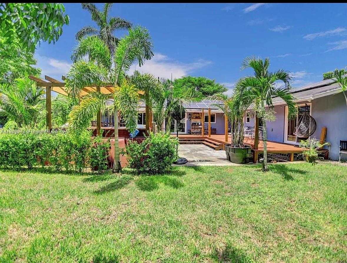 Small Image of 37225 SOUTH WEST 214TH AVE, Homestead Number 45