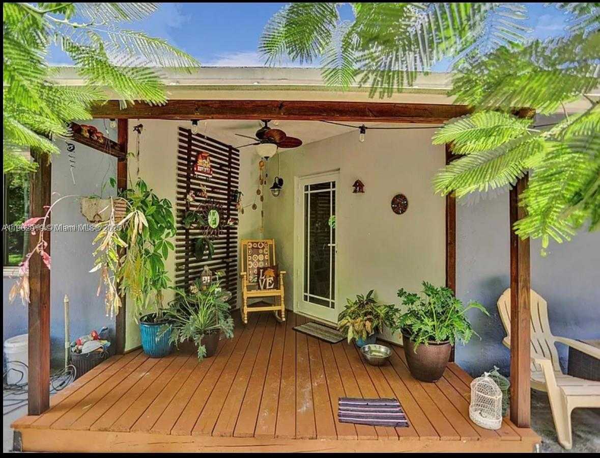 Small Image of 37225 SOUTH WEST 214TH AVE, Homestead Number 52