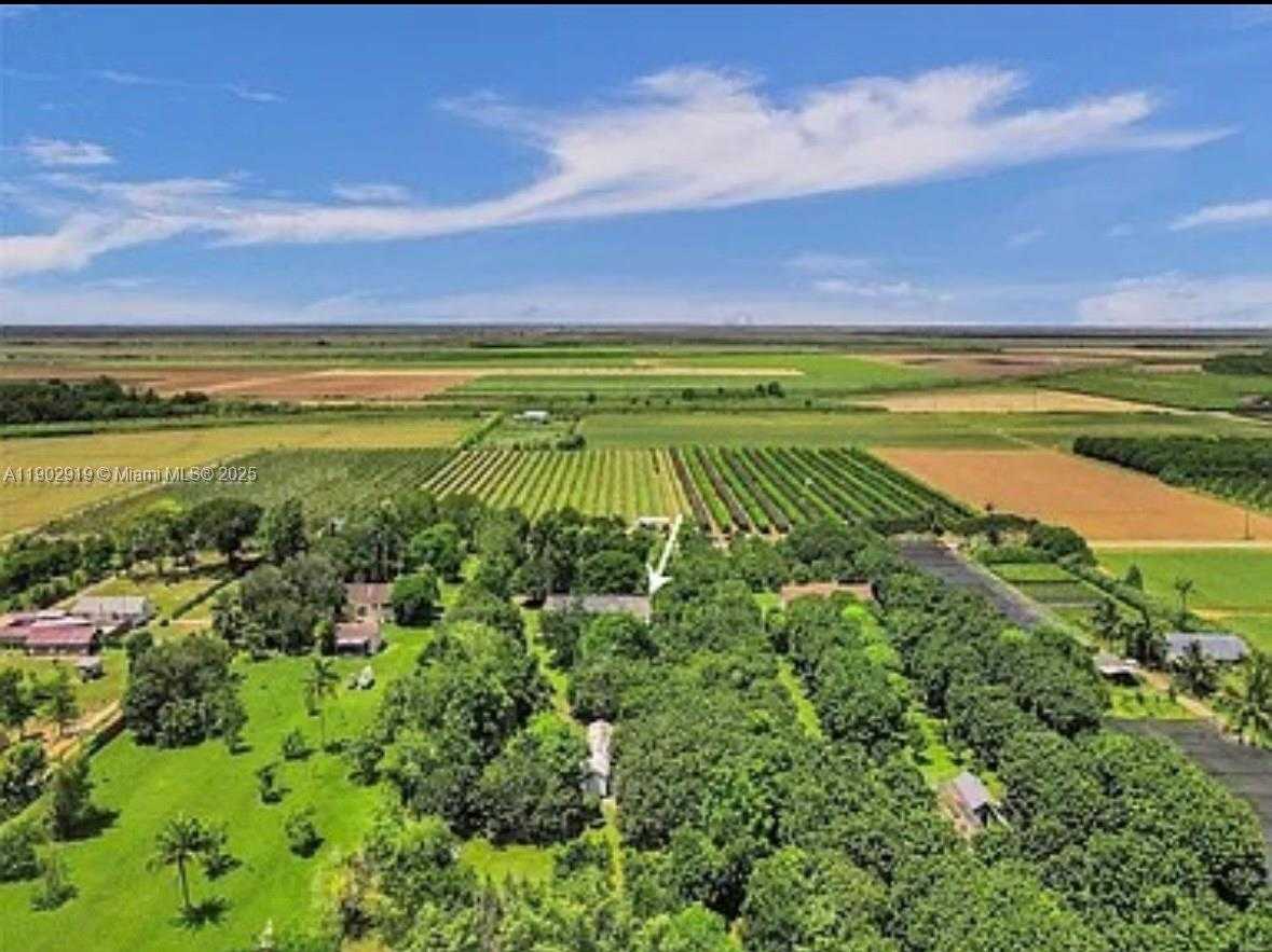 Small Image of 37225 SOUTH WEST 214TH AVE, Homestead Number 7