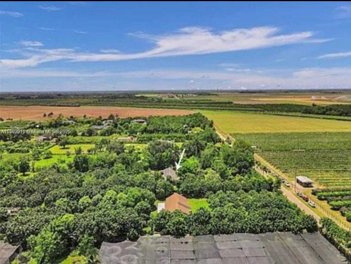 Small Image of 37225 SOUTH WEST 214TH AVE, Homestead Number 8