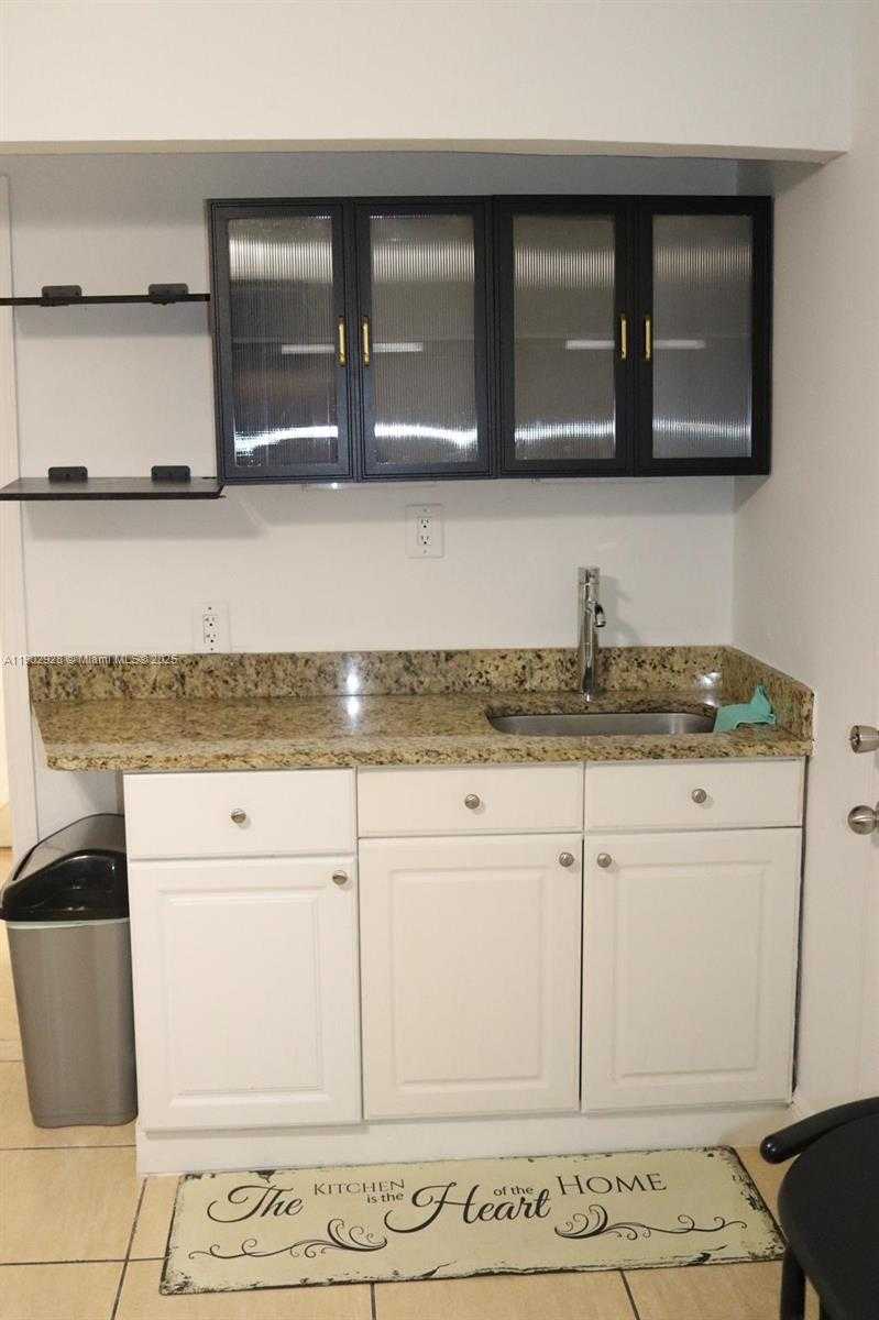 Small Image of 20022 NORTH WEST 58TH CT #1, Hialeah Number 7