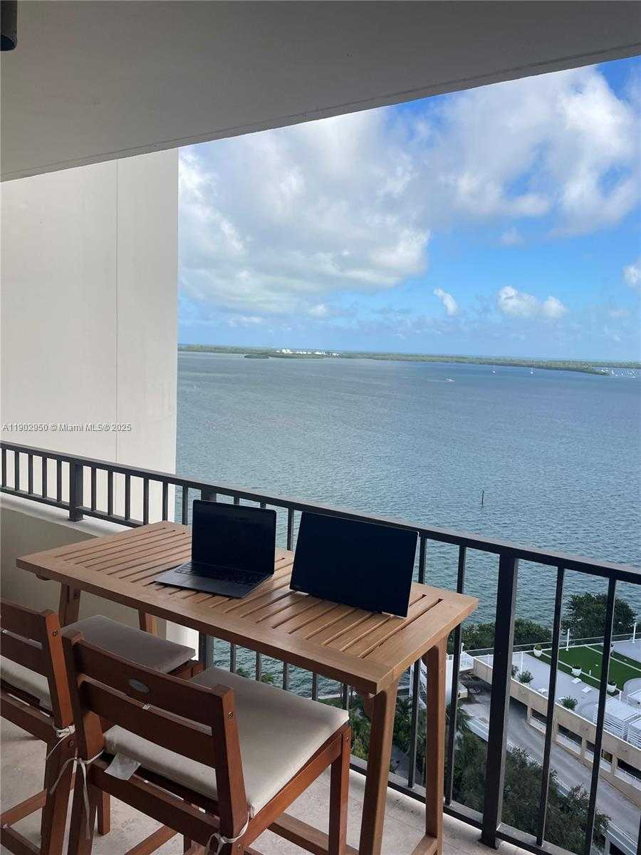 Small Image of 520 BRICKELL KEY DR #A1911, Miami Number 2