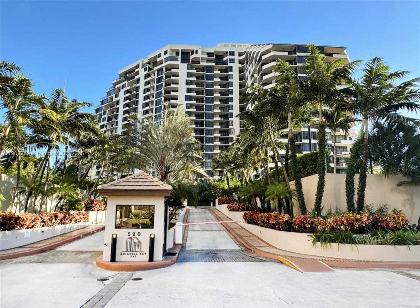 Small Image of 520 BRICKELL KEY DR #A1911, Miami Number 20