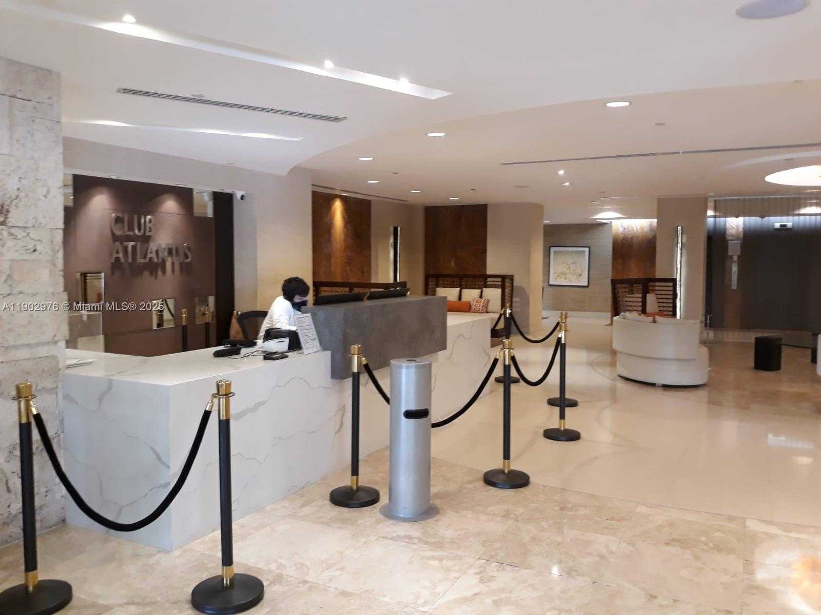 Small Image of 2555 COLLINS AVE #1907, Miami Beach Number 14