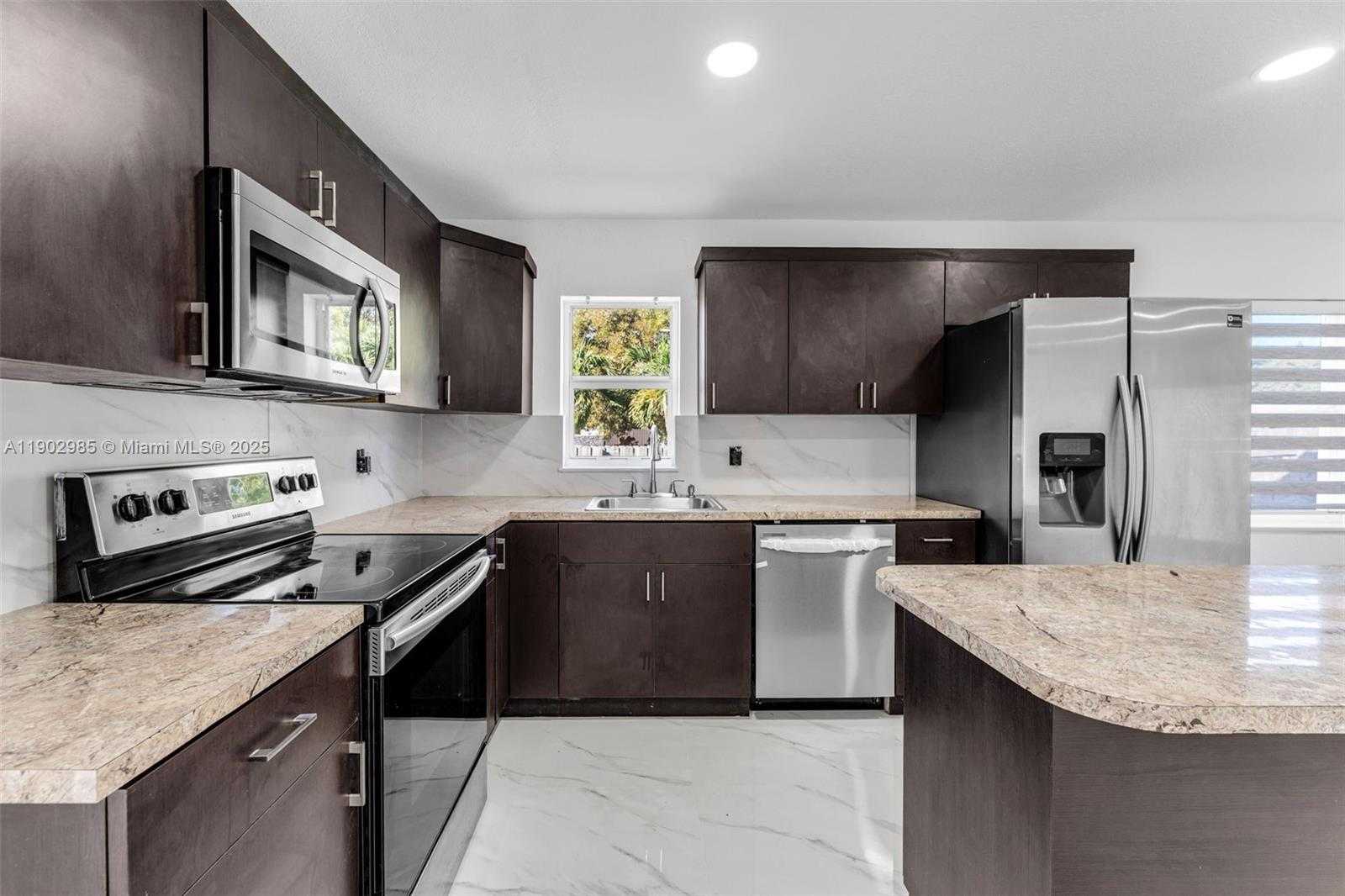 Small Image of 30104 SOUTH WEST 152ND CT, Homestead Number 9